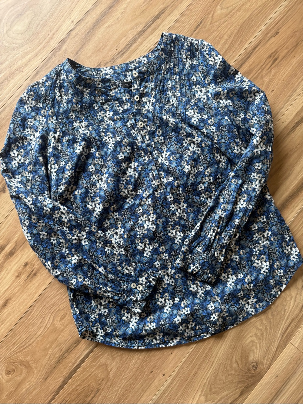 Talbots popover blouse size xs